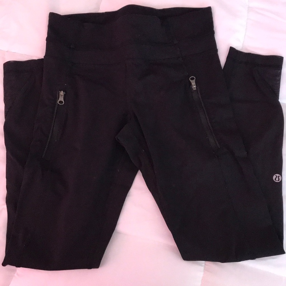 Lululemon black leggings